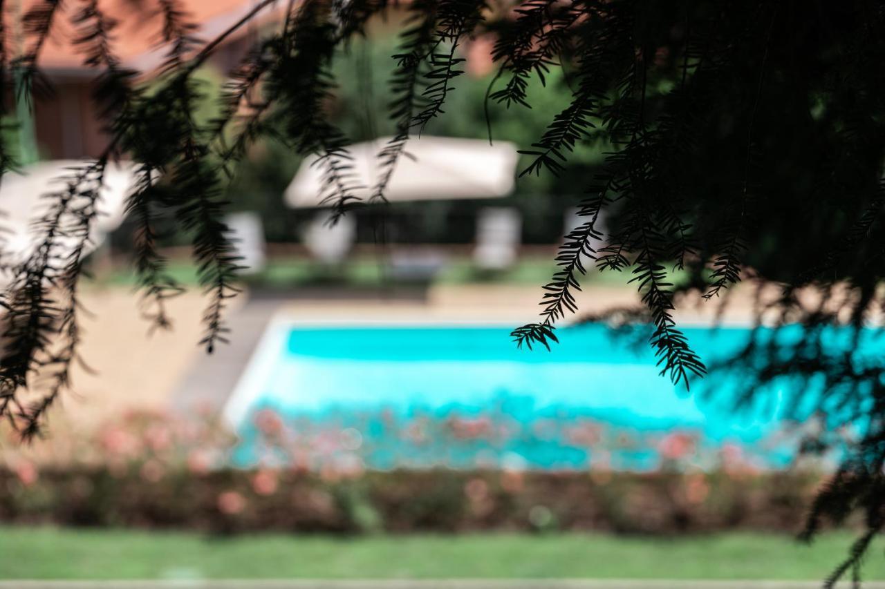 لانزو تورينيس Villa Erre - Literary B&B المظهر الخارجي الصورة